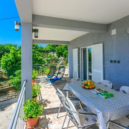 Apartman Loncar *