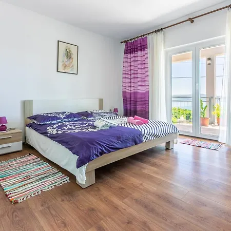 Loncar Crikvenica